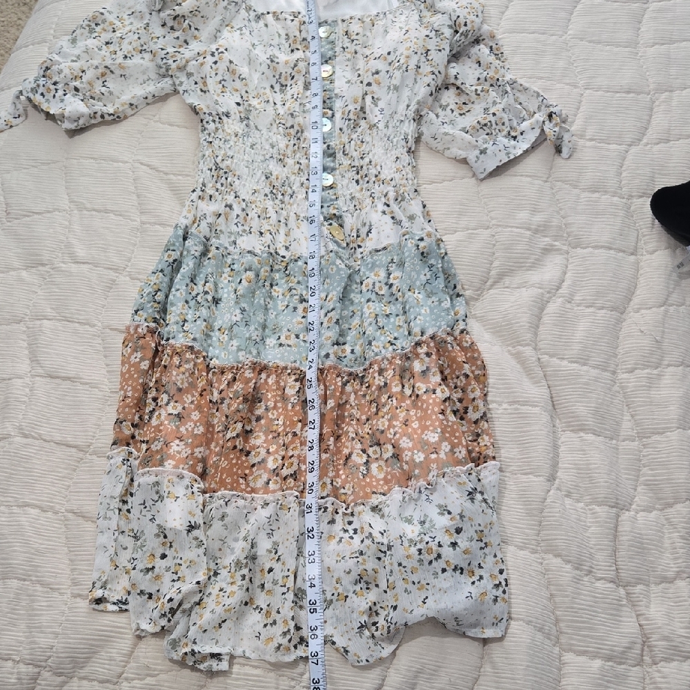 fig and flower Floral Tiered Long Sleeve Midi Dress in White, Blue, Brown - Picture 9 of 9